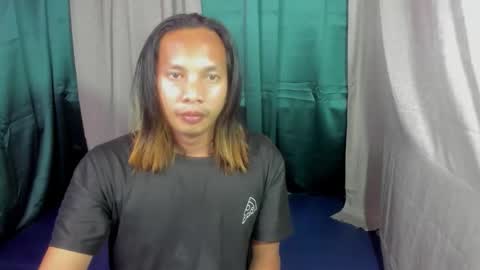 Snapshot of whispering_ering chatting on February 22, 8:24 am whispering_ering online show from February 22, 8:24 am