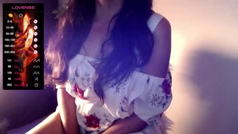 Mel online show from November 29, 7:33 am