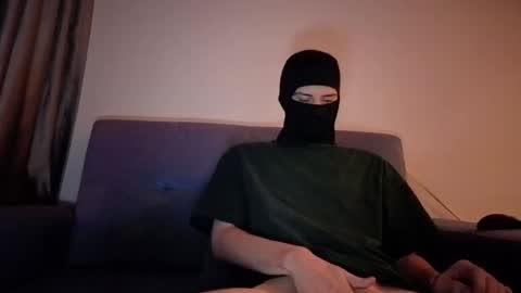 whispero_o online show from October 11, 8:57 am