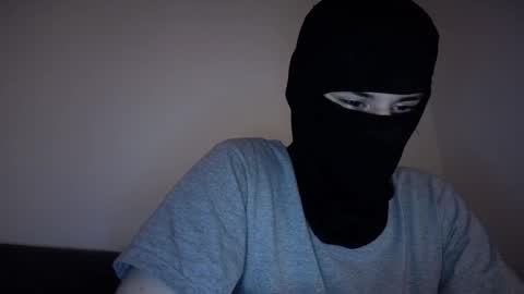 whispero_o online show from February 4, 6:03 pm