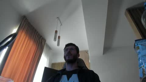 Michael online show from April 25, 8:39 am