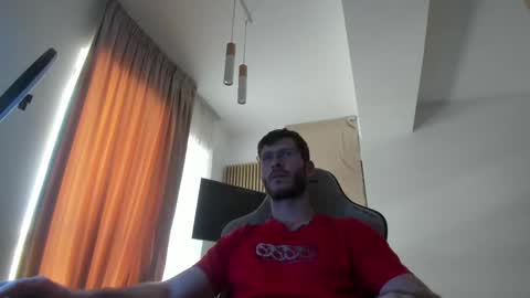 Snapshot of whisperoflust chatting on May 29, 8:01 am Michael online show from May 29, 8:01 am