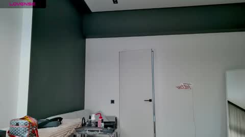 Max online show from September 9, 11:54 am