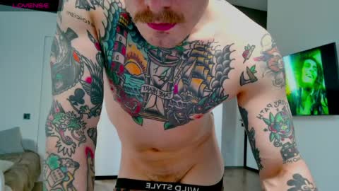 Max online show from April 2, 12:58 pm