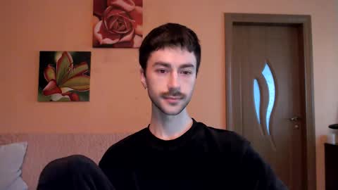 Snapshot of white_sport chatting on November 5, 2:28 pm Tom online show from November 5, 2:28 pm