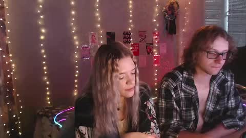 Melania and Mikey online show from May 6, 2:00 pm