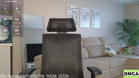 Anisha online show from February 12, 3:27 pm