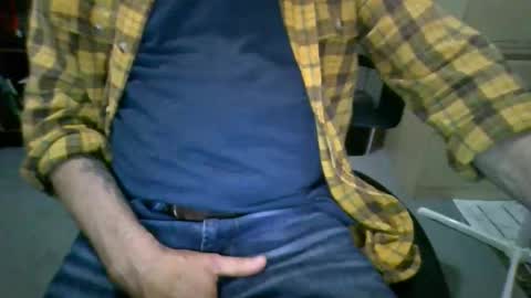 whiteboomer online show from March 5, 10:44 am