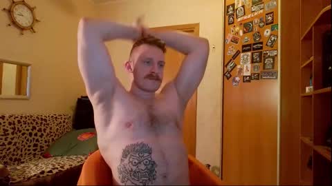 Snapshot of whitebull97 chatting on February 7, 5:49 pm WhiteBull online show from February 7, 5:49 pm