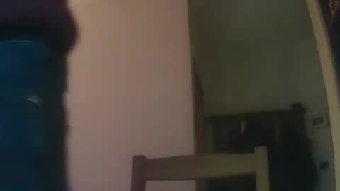 Snapshot of whiteduke81 chatting on December 16, 11:39 pm Whiteduke online show from December 16, 11:39 pm