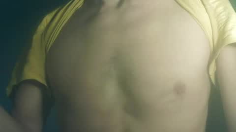 Snapshot of whiteduke81 chatting on November 12, 7:35 pm Whiteduke online show from November 12, 7:35 pm