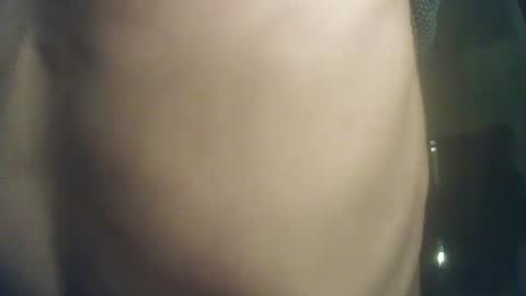 Snapshot of whiteduke81 chatting on May 5, 10:29 pm Whiteduke online show from May 5, 10:29 pm