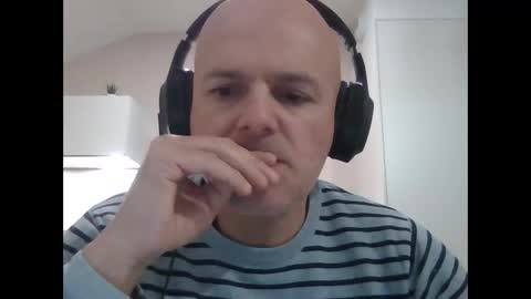 Snapshot of whiteeaglesrb chatting on December 26, 5:19 pm whiteeaglesrb online show from December 26, 5:19 pm