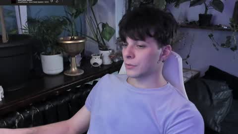 Gus online show from January 30, 9:25 pm