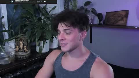 Gus online show from September 28, 7:30 pm