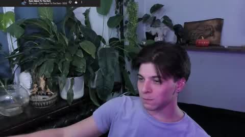 Gus online show from November 11, 9:26 pm