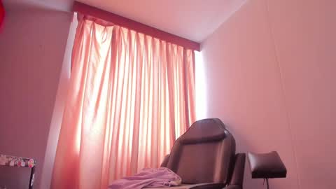 Kitty online show from February 12, 6:51 pm