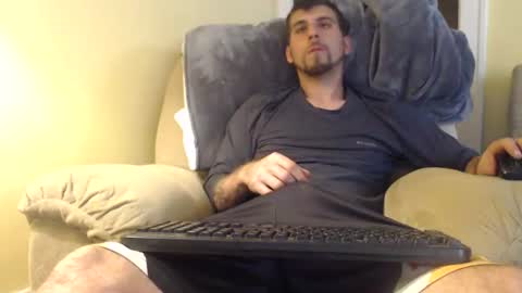 Snapshot of whitemeat321 chatting on June 19, 3:49 pm whitemeat321 online show from June 19, 3:49 pm