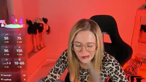 whitneypunnch online show from March 10, 3:06 pm