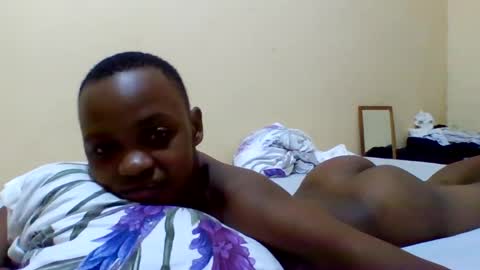 Snapshot of whitneyrose254 chatting on June 18, 9:14 am whitney online show from June 18, 9:14 am