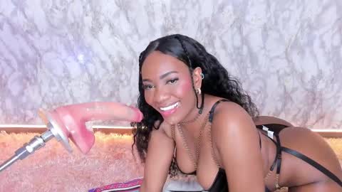 whitneyyfox online show from February 24, 10:36 pm