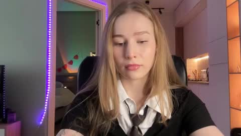 Alisa online show from December 13, 6:42 am