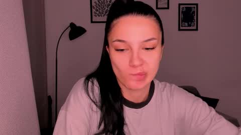 Snapshot of whoislulu chatting on November 3, 6:53 pm whoislulu online show from November 3, 6:53 pm