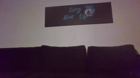 whosten0 online show from November 3, 4:25 am