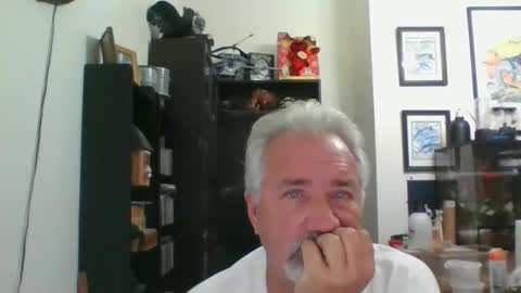 whs4fem online show from December 8, 7:26 am