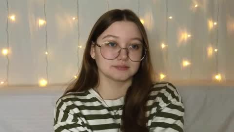 Sarah online show from February 4, 5:21 am