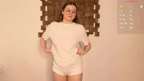 Sarah online show from February 21, 9:34 am
