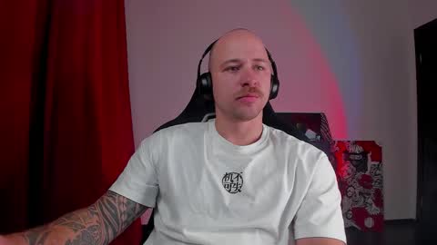 VI online show from November 3, 3:57 pm