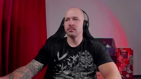 VI online show from November 30, 4:55 pm