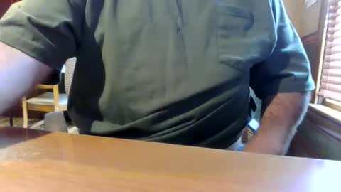 Snapshot of whydog chatting on April 8, 3:12 pm whydog online show from April 8, 3:12 pm