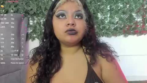 wickedlemon_ online show from June 24, 9:58 pm