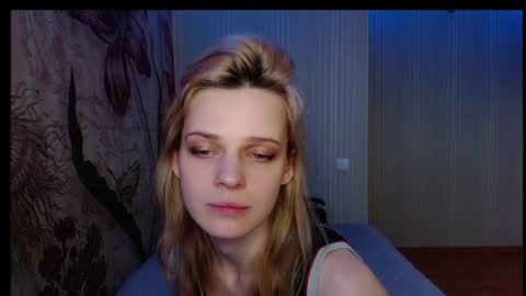 Snapshot of wicky_hey chatting on September 26, 6:28 am Victoria online show from September 26, 6:28 am