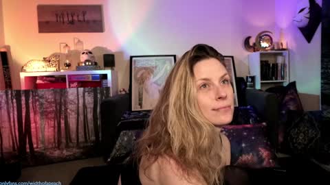 Gretchen  Jimmy online show from February 4, 5:21 am