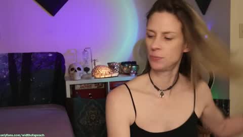 Gretchen  Jimmy online show from October 13, 2:33 am