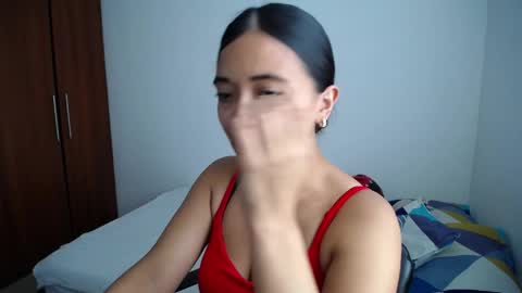 Ilauren online show from March 30, 8:21 pm