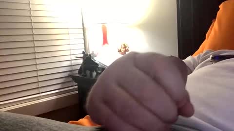 Snapshot of wigsplitah chatting on November 17, 1:28 pm wigsplitah online show from November 17, 1:28 pm