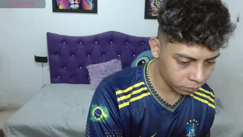 wiilliam online show from April 20, 10:22 pm