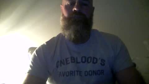 Snapshot of wil1565 chatting on November 11, 2:00 am wil1565 online show from November 11, 2:00 am