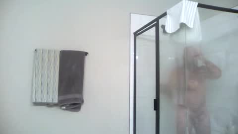 wil1565 online show from December 3, 2:30 am