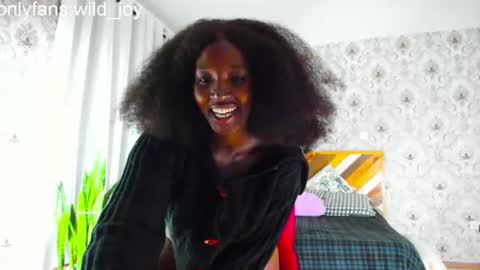 Snapshot of wild_joy chatting on July 6, 9:39 am wild_joy online show from July 6, 9:39 am