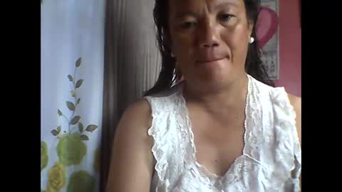 wild_sunflower11 online show from March 6, 11:20 pm