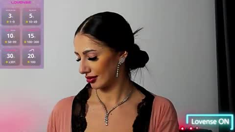 WildWhispers online show from November 24, 5:18 am