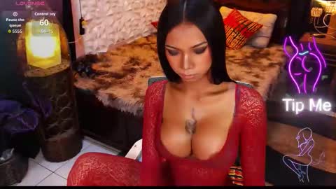 Snapshot of wildara chatting on May 21, 12:17 am wildara online show from May 21, 12:17 am