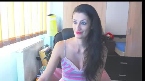 Bea online show from October 12, 8:13 am