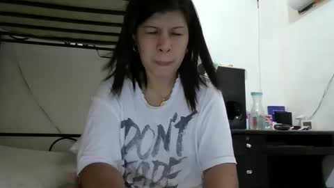 Snapshot of wildbrownchick69 chatting on January 1, 10:35 pm WildChick online show from January 1, 10:35 pm