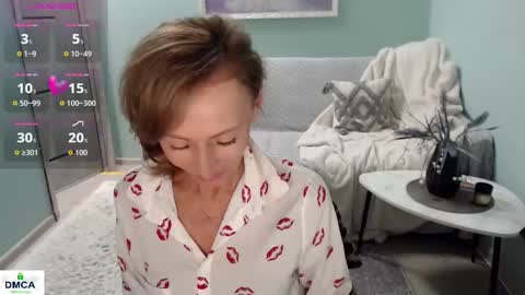 Snapshot of wildelione03 chatting on March 1, 6:26 am Helen online show from March 1, 6:26 am